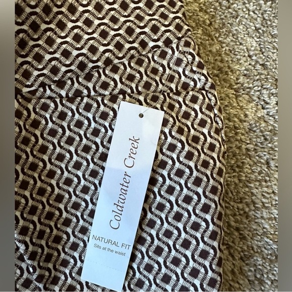 Coldwater Creek Sateen Honeycomb Cropped pants size 12P new with tag - Picture 4 of 8